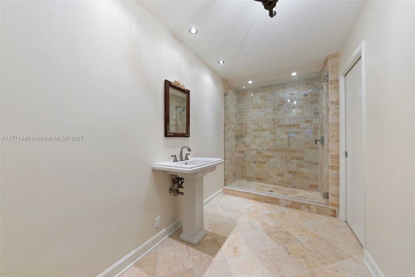 Small Image of 206 ST ANDREWS ROAD #18-78, Hollywood Number 54