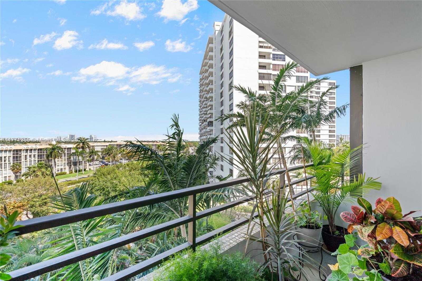Small Image of 500 THREE ISLANDS BLVD #309, Hallandale Beach Number 2