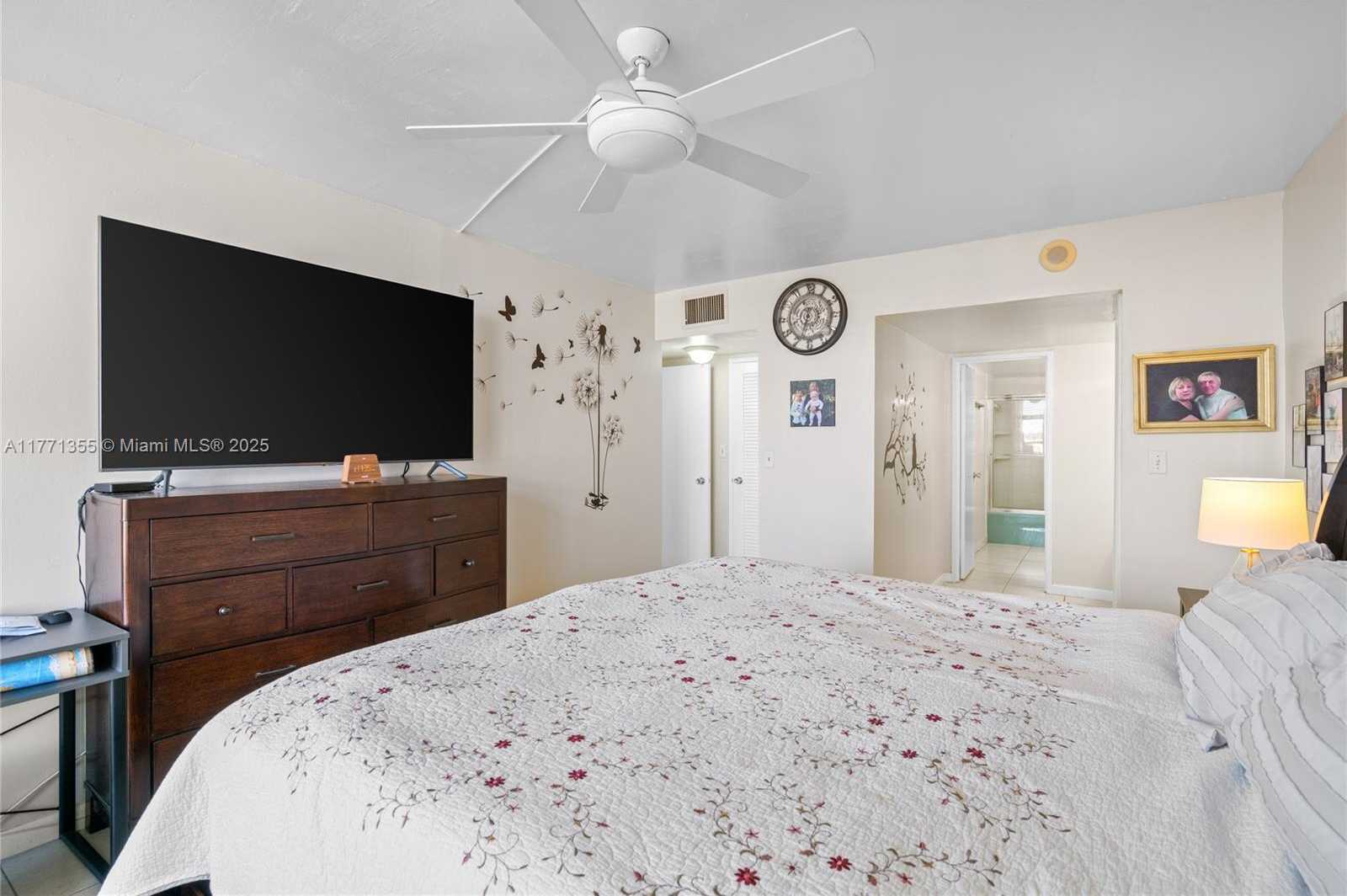 Small Image of 500 THREE ISLANDS BLVD #309, Hallandale Beach Number 26