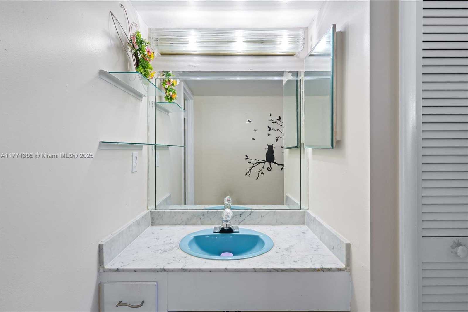 Small Image of 500 THREE ISLANDS BLVD #309, Hallandale Beach Number 29