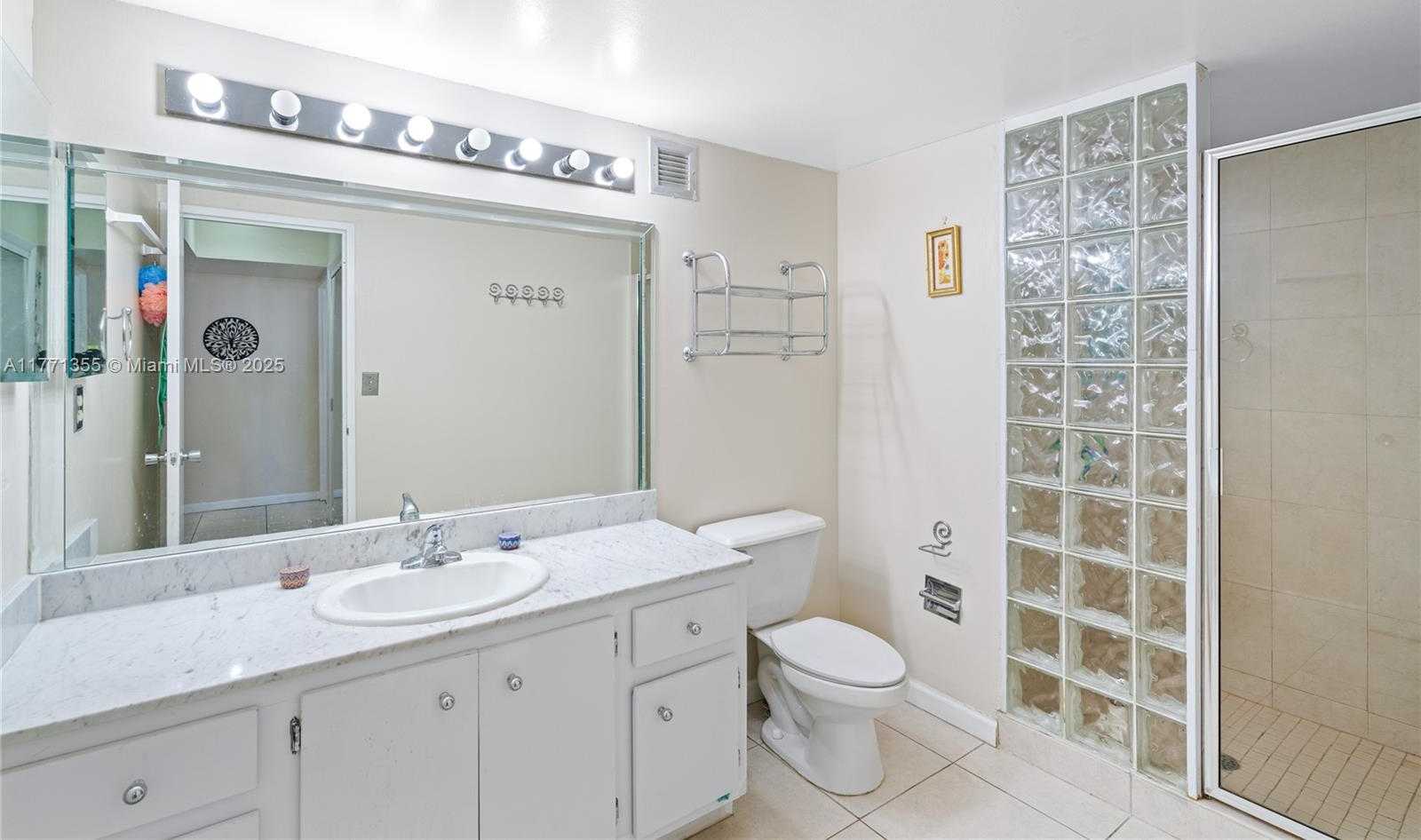 Small Image of 500 THREE ISLANDS BLVD #309, Hallandale Beach Number 38