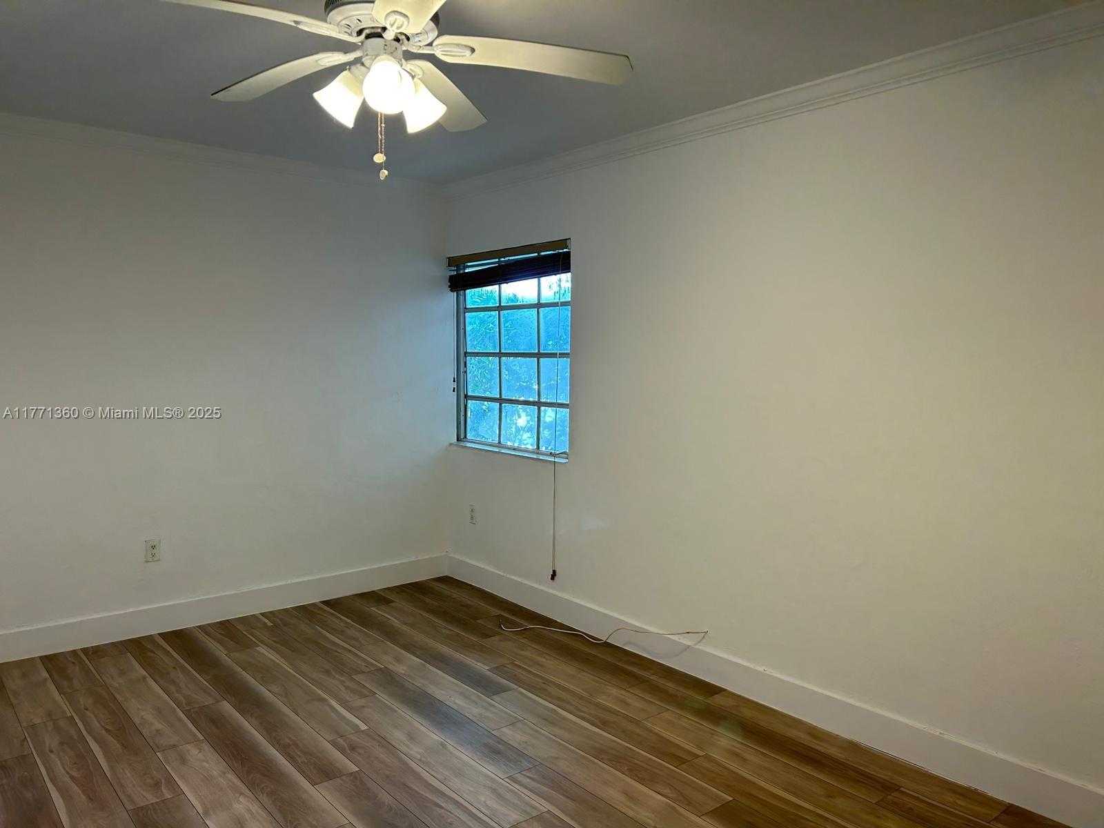 Small Image of 1605 LENOX AVE #1605-3, Miami Beach Number 14