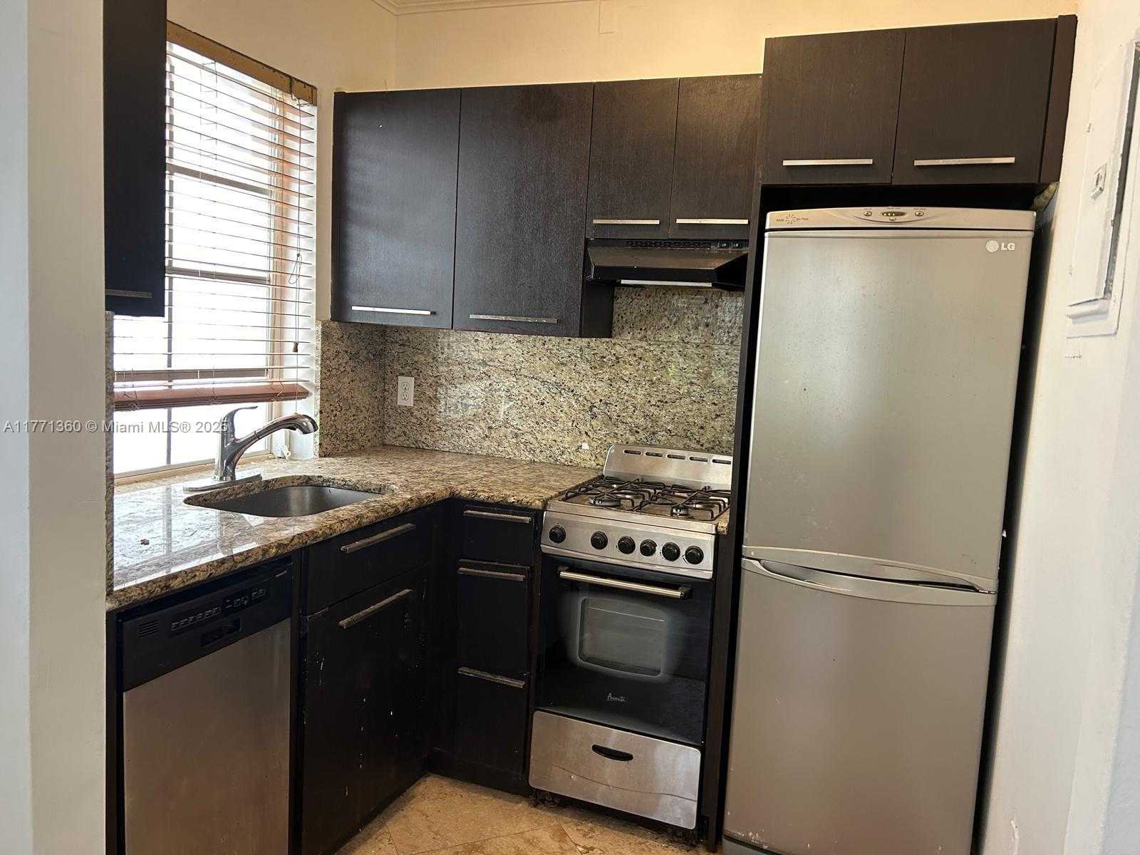 Small Image of 1605 LENOX AVE #1605-3, Miami Beach Number 5