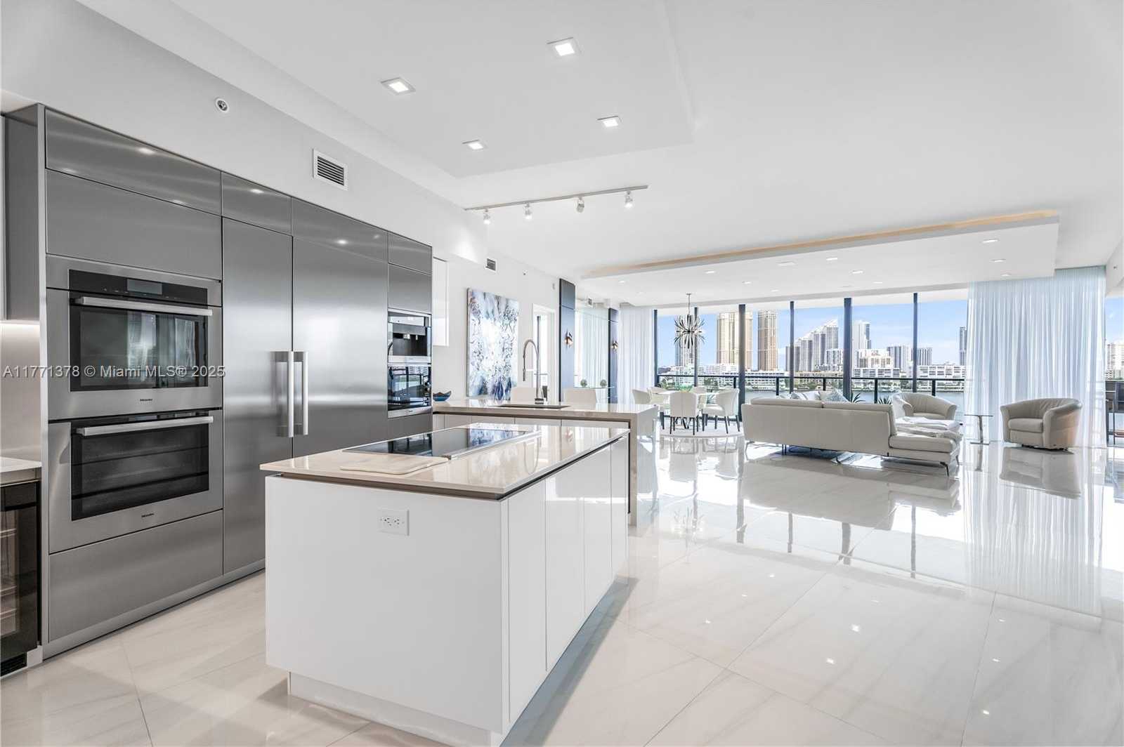 Small Image of 5000 ISLAND ESTATES DR #704, Aventura Number 13