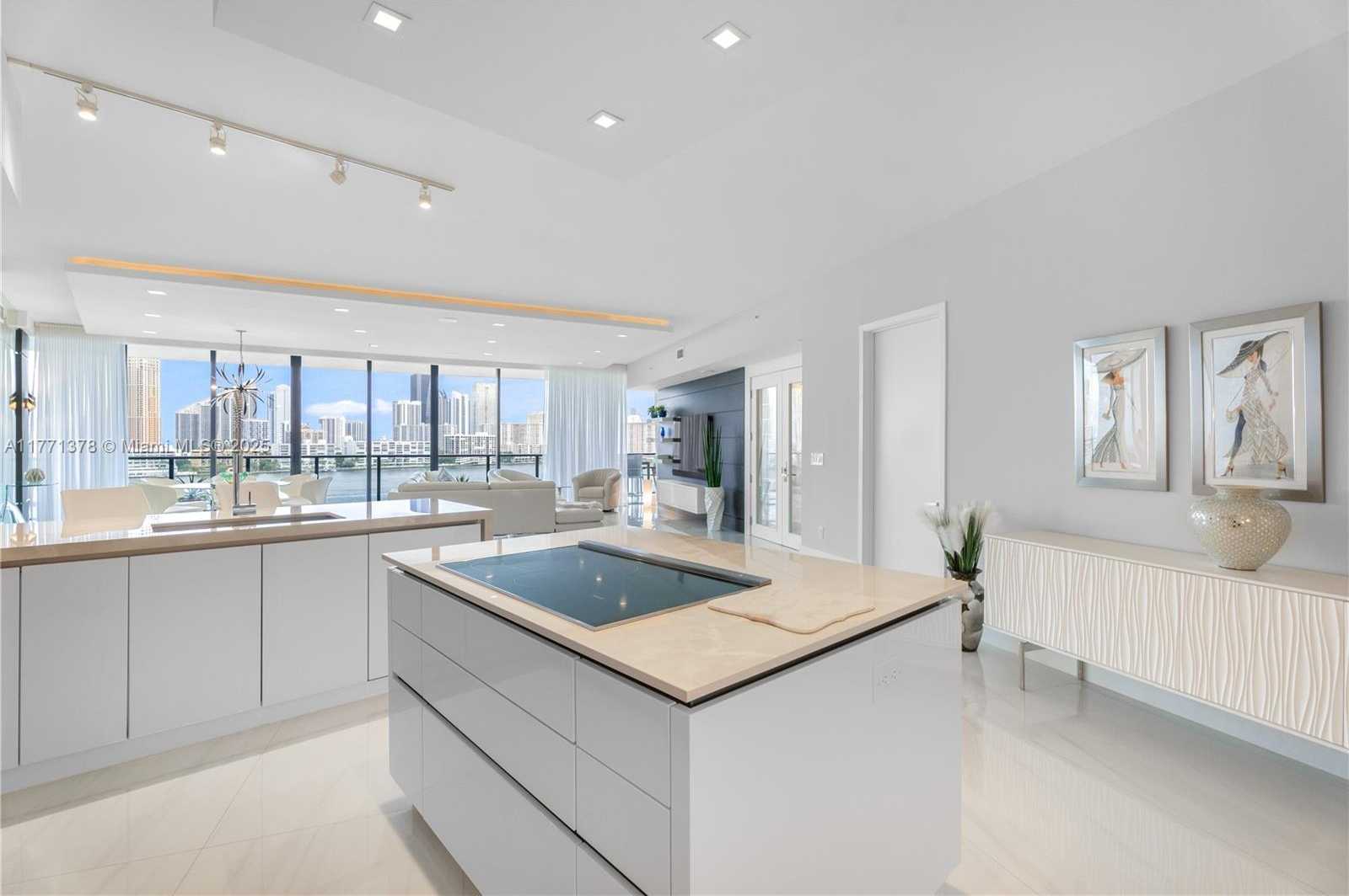 Small Image of 5000 ISLAND ESTATES DR #704, Aventura Number 14