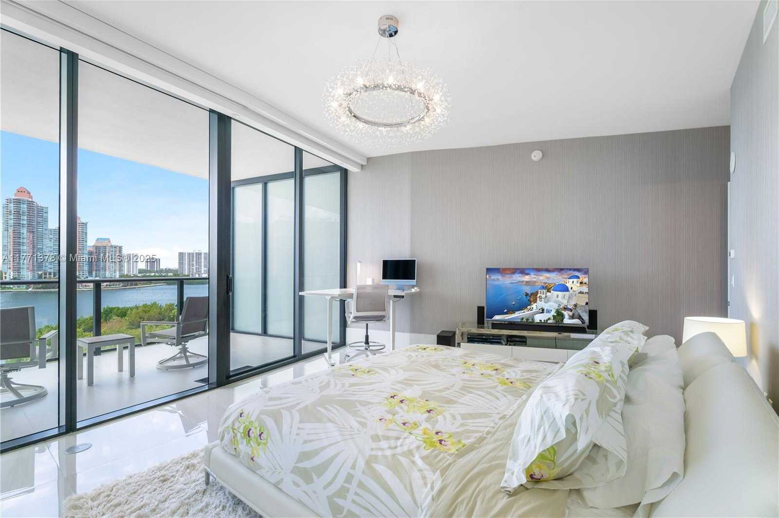 Small Image of 5000 ISLAND ESTATES DR #704, Aventura Number 21