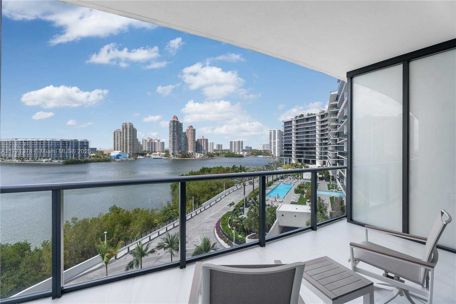 Small Image of 5000 ISLAND ESTATES DR #704, Aventura Number 23