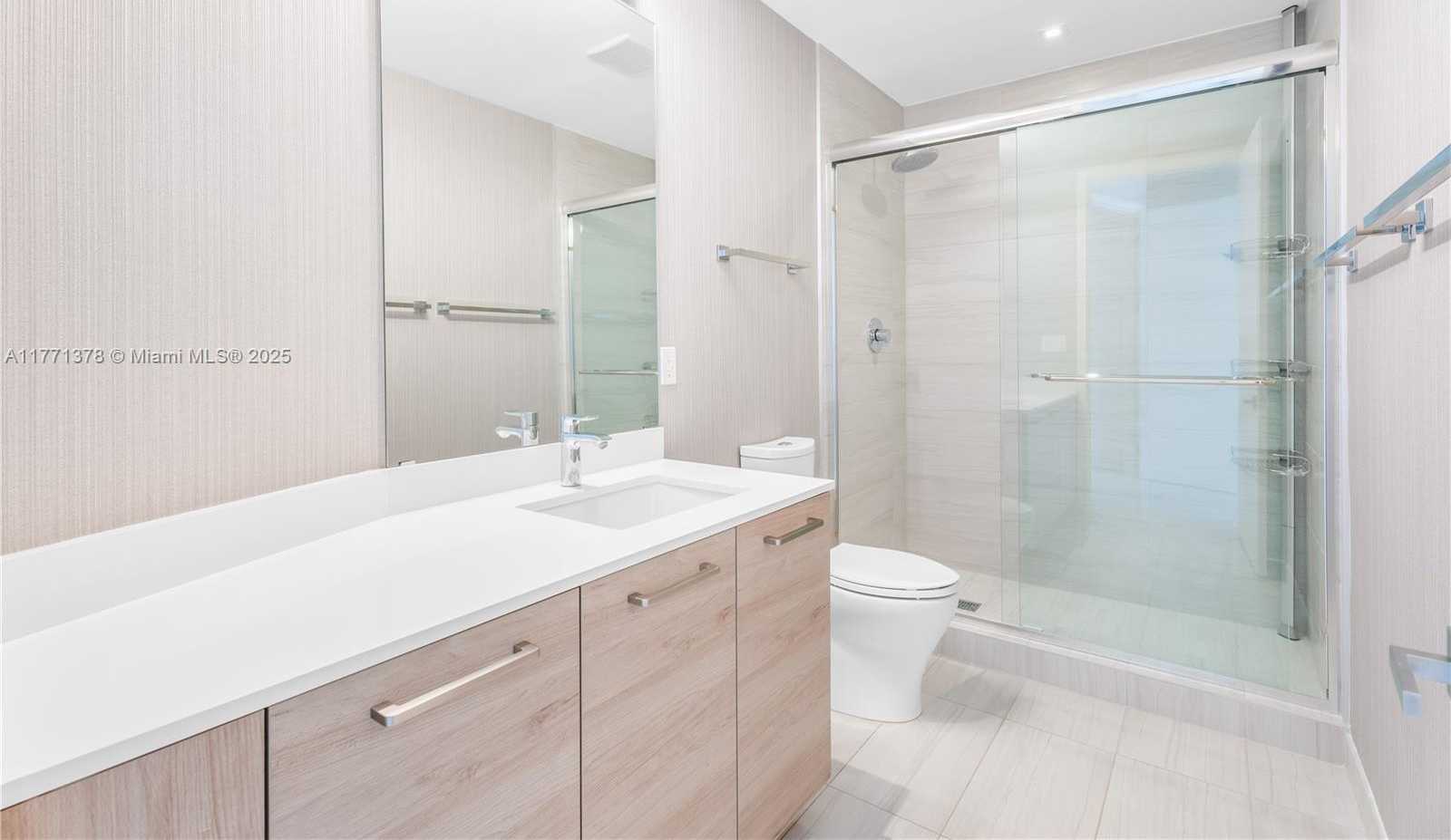 Small Image of 5000 ISLAND ESTATES DR #704, Aventura Number 26