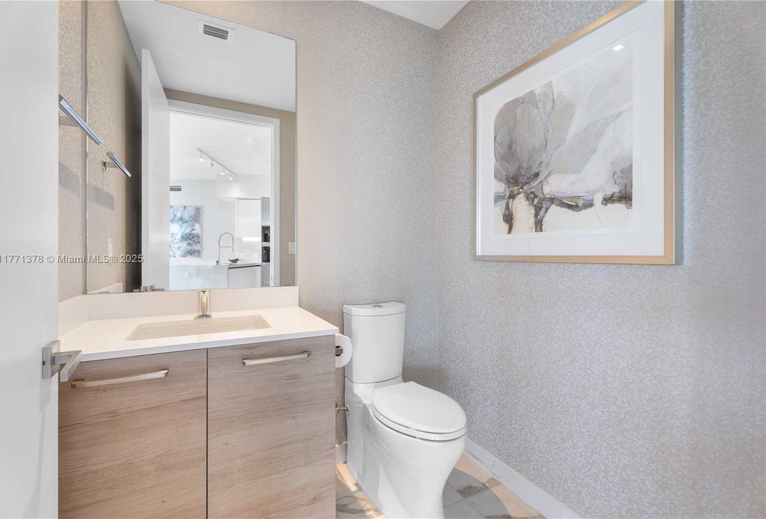 Small Image of 5000 ISLAND ESTATES DR #704, Aventura Number 27