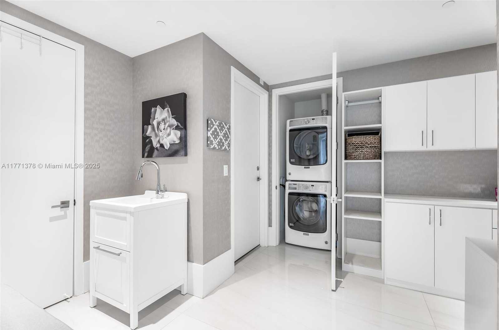 Small Image of 5000 ISLAND ESTATES DR #704, Aventura Number 28