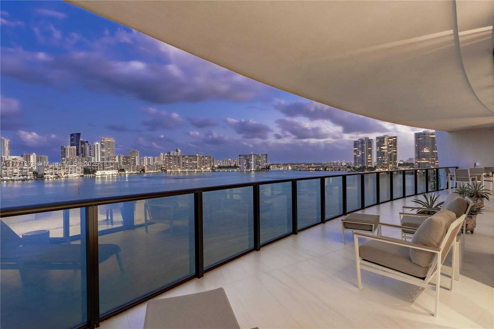 Small Image of 5000 ISLAND ESTATES DR #704, Aventura Number 31