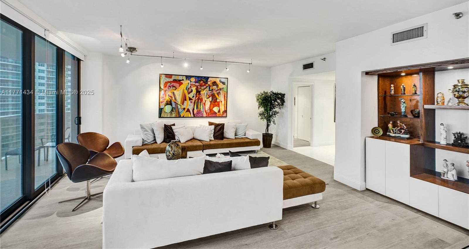 Small Image of 20281 EAST COUNTRY CLUB DR #1002, Aventura Number 26