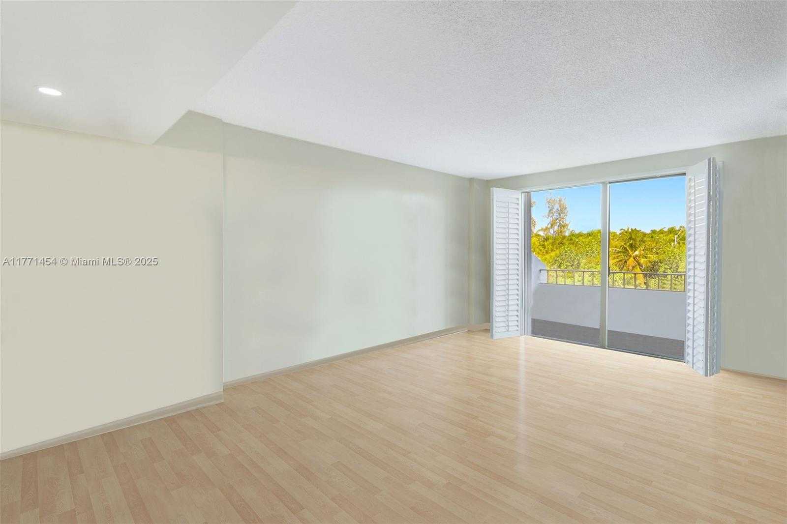 Small Image of 155 OCEAN LANE DR #310, Key Biscayne Number 29