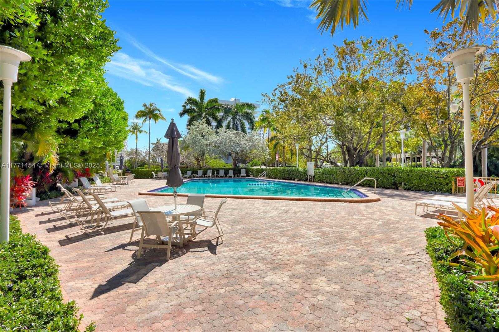 Small Image of 155 OCEAN LANE DR #310, Key Biscayne Number 8