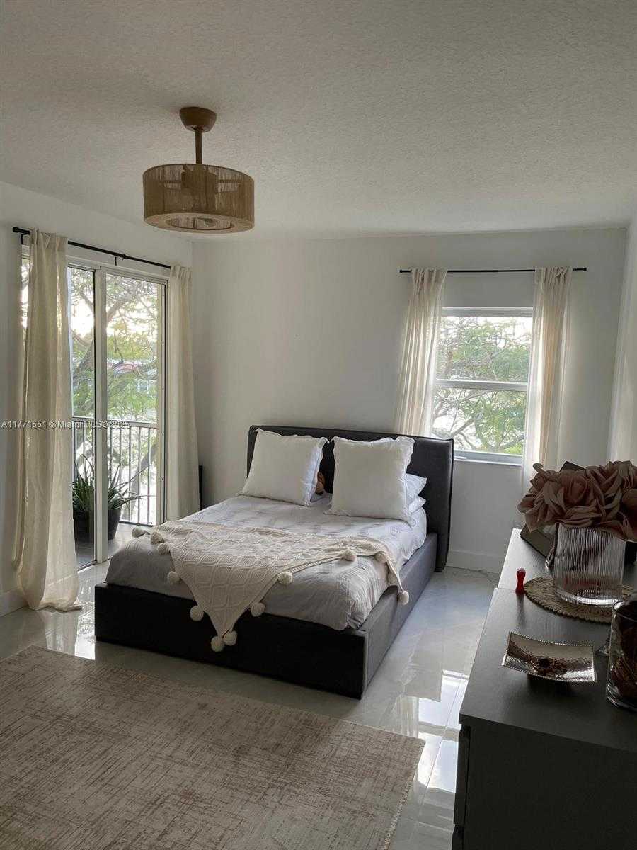 Small Image of 10750 NORTH WEST 66TH ST #410, Doral Number 17