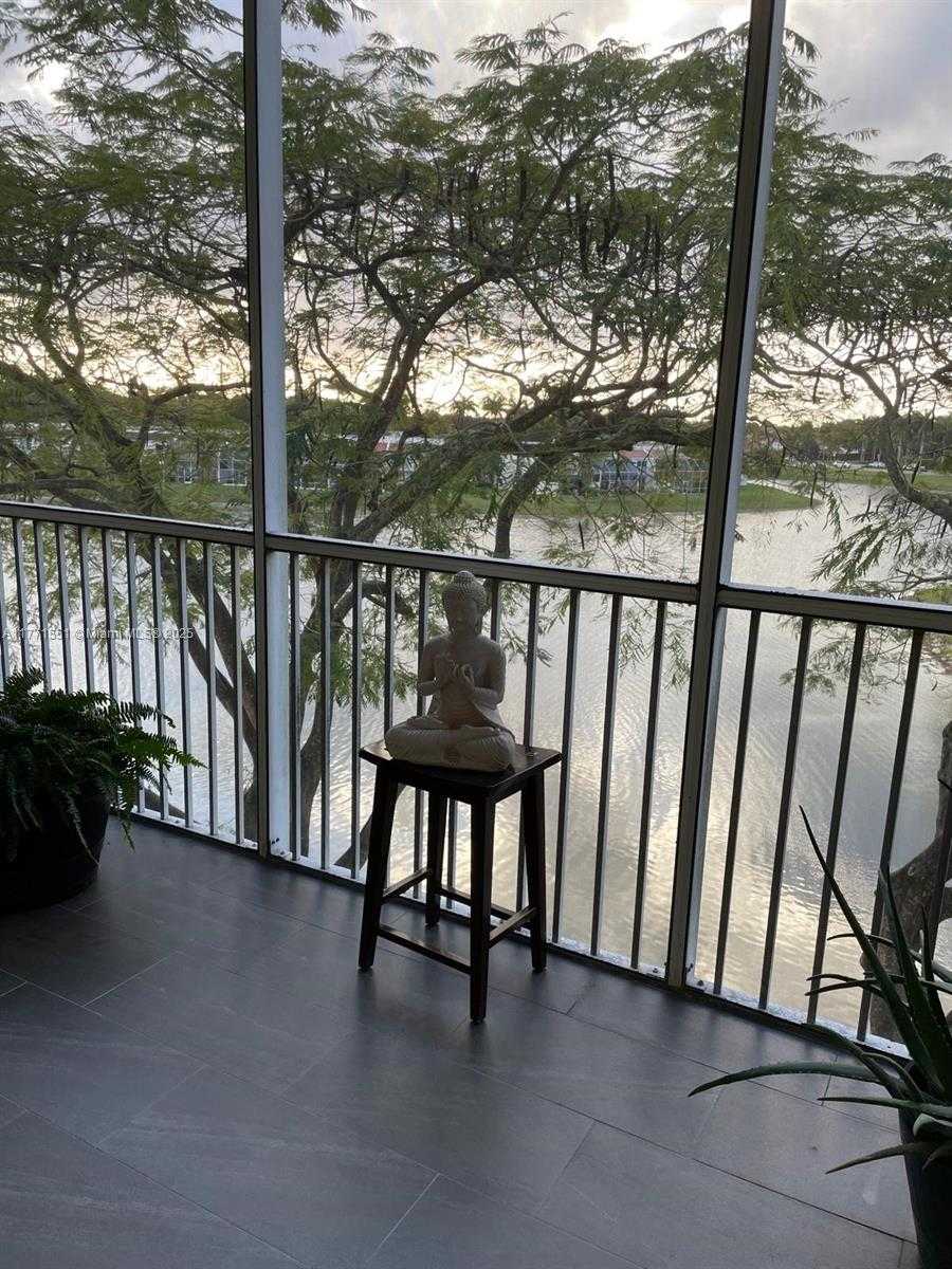 Small Image of 10750 NORTH WEST 66TH ST #410, Doral Number 24
