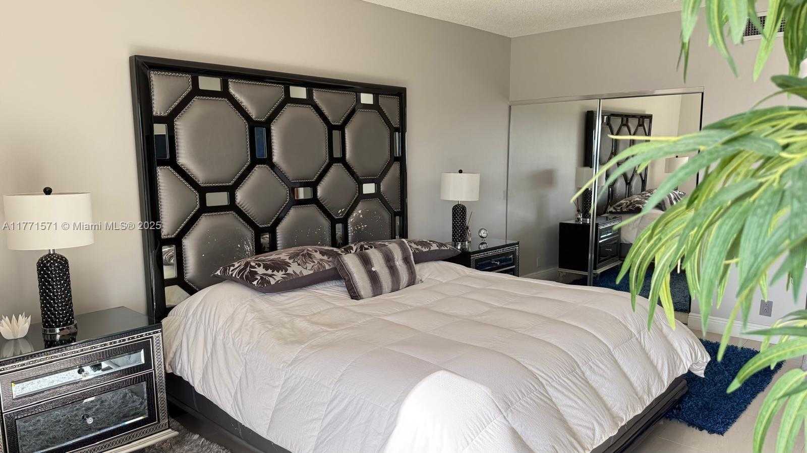 Small Image of 20281 EAST COUNTRY CLUB DR #809, Aventura Number 14
