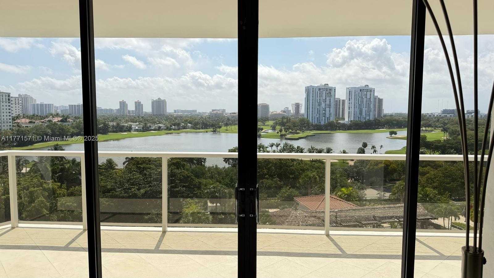Small Image of 20281 EAST COUNTRY CLUB DR #809, Aventura Number 8