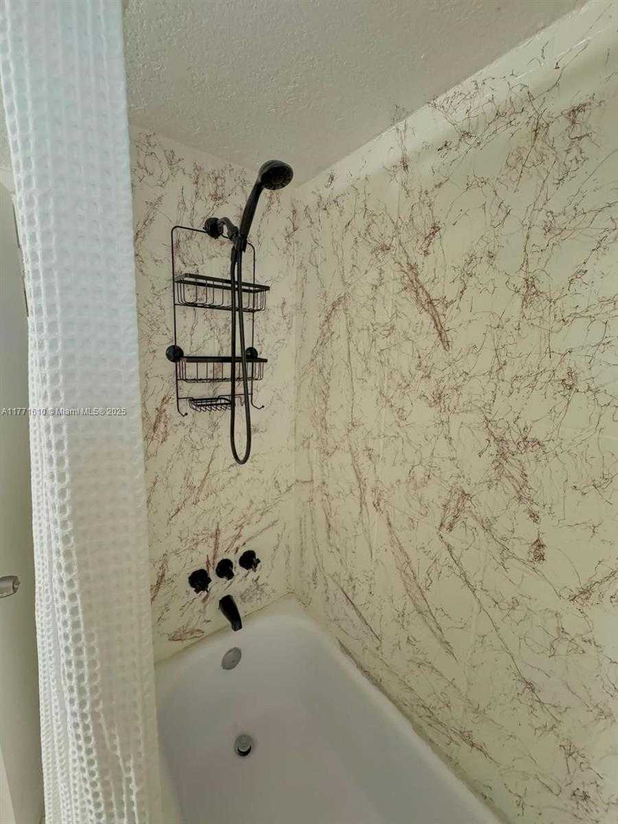 Small Image of 1530 NORTH EAST 191ST ST #241, Miami Number 14