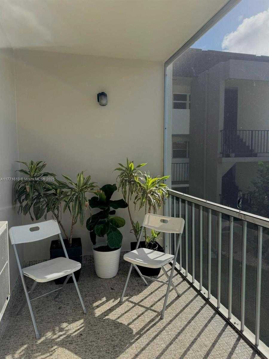 Small Image of 1530 NORTH EAST 191ST ST #241, Miami Number 16