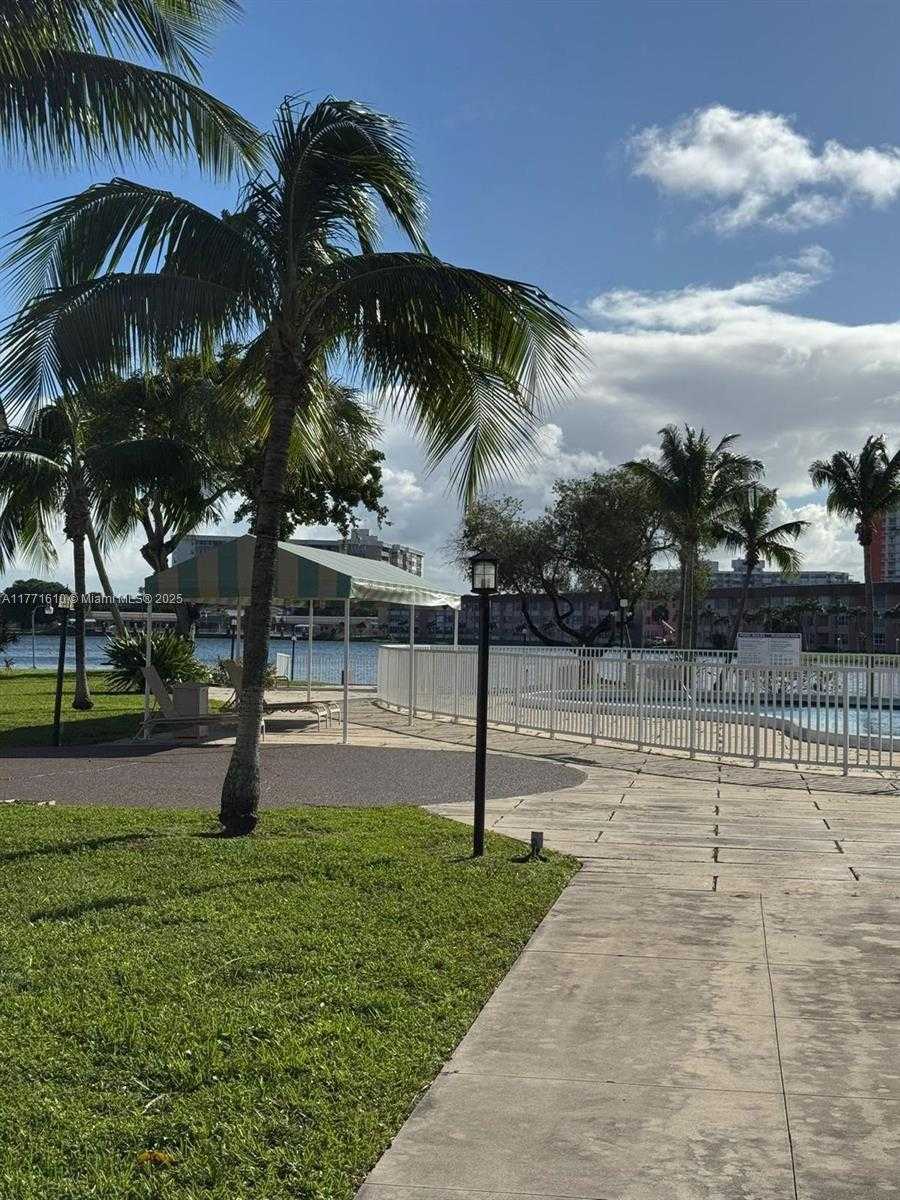 Small Image of 1530 NORTH EAST 191ST ST #241, Miami Number 20