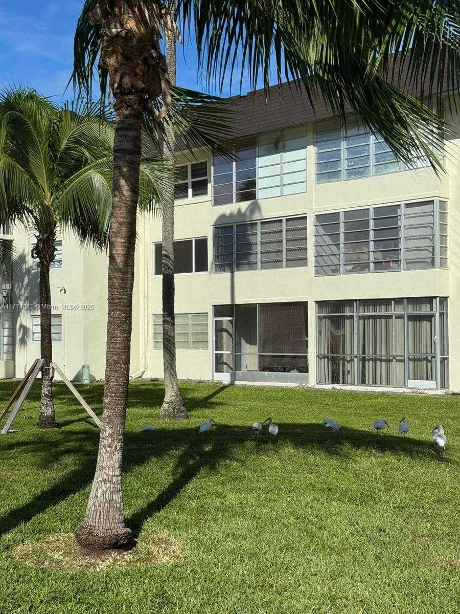 Small Image of 1530 NORTH EAST 191ST ST #241, Miami Number 26