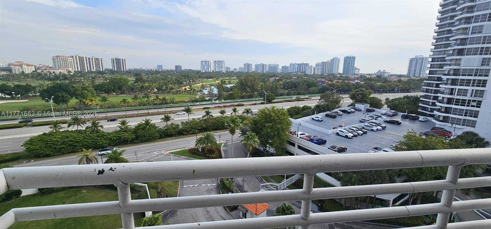 Small Image of 3300 NORTH EAST 192ND ST #1012, Aventura Number 4