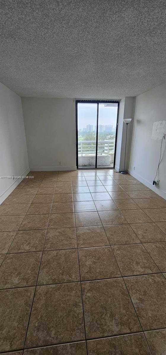 Small Image of 3300 NORTH EAST 192ND ST #1012, Aventura Number 8