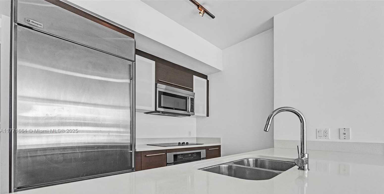 Small Image of 55 SOUTH EAST 6TH ST #1208, Miami Number 15