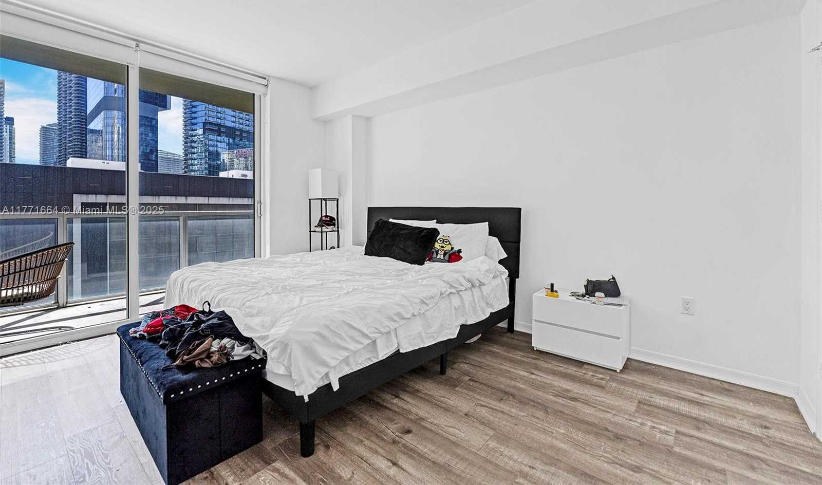 Small Image of 55 SOUTH EAST 6TH ST #1208, Miami Number 19