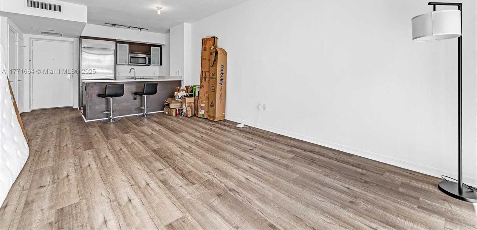 Small Image of 55 SOUTH EAST 6TH ST #1208, Miami Number 3