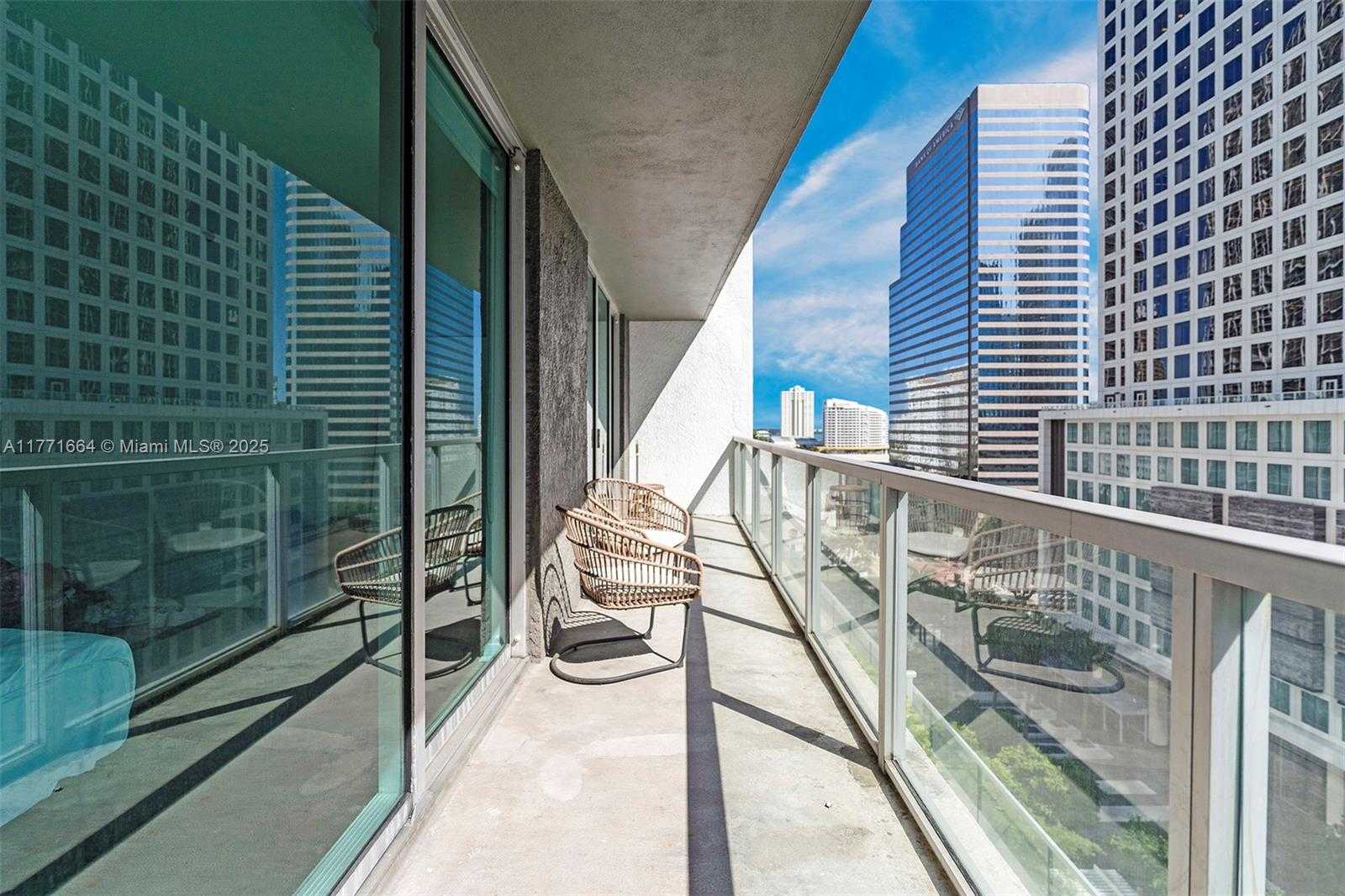 Small Image of 55 SOUTH EAST 6TH ST #1208, Miami Number 32