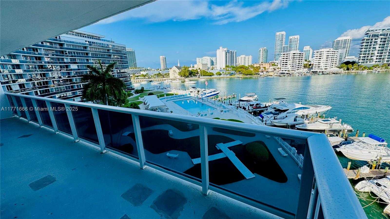 Small Image of 900 BAY DR #526, Miami Beach Number 14