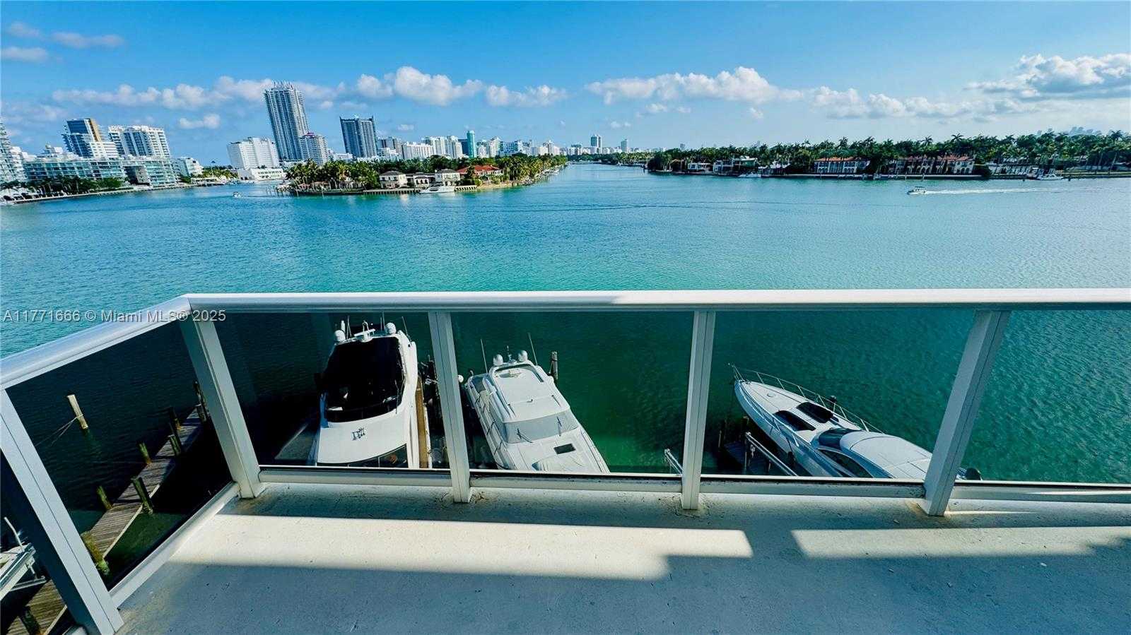 Small Image of 900 BAY DR #526, Miami Beach Number 5