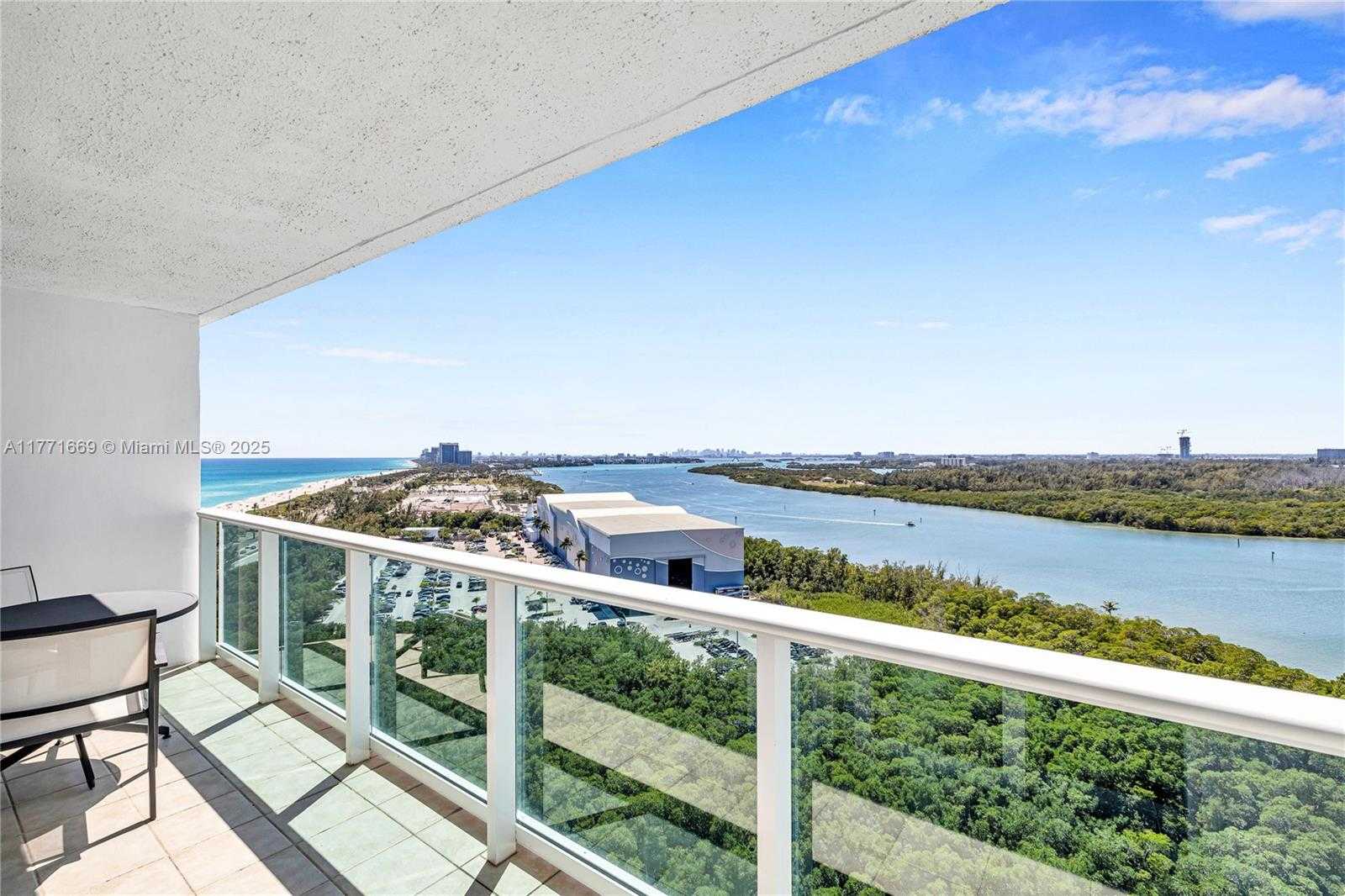Small Image of 100 BAYVIEW DR #2018, Sunny Isles Beach Number 25