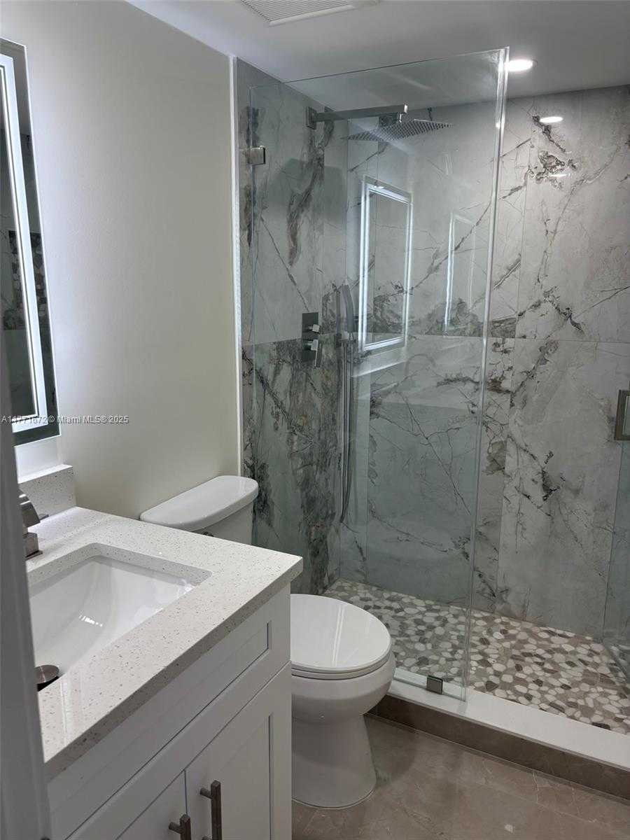Small Image of 211 DURHAM E #211, Deerfield Beach Number 22