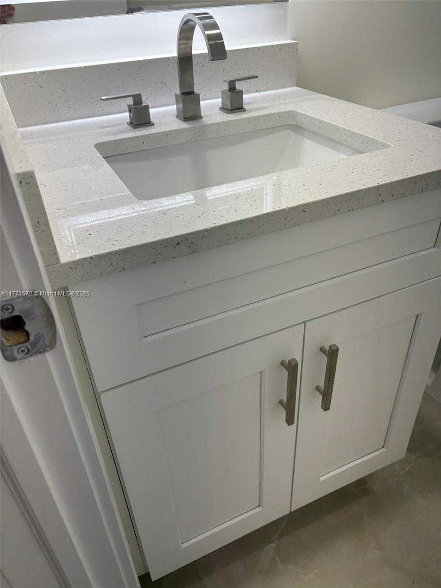 Small Image of 211 DURHAM E #211, Deerfield Beach Number 25