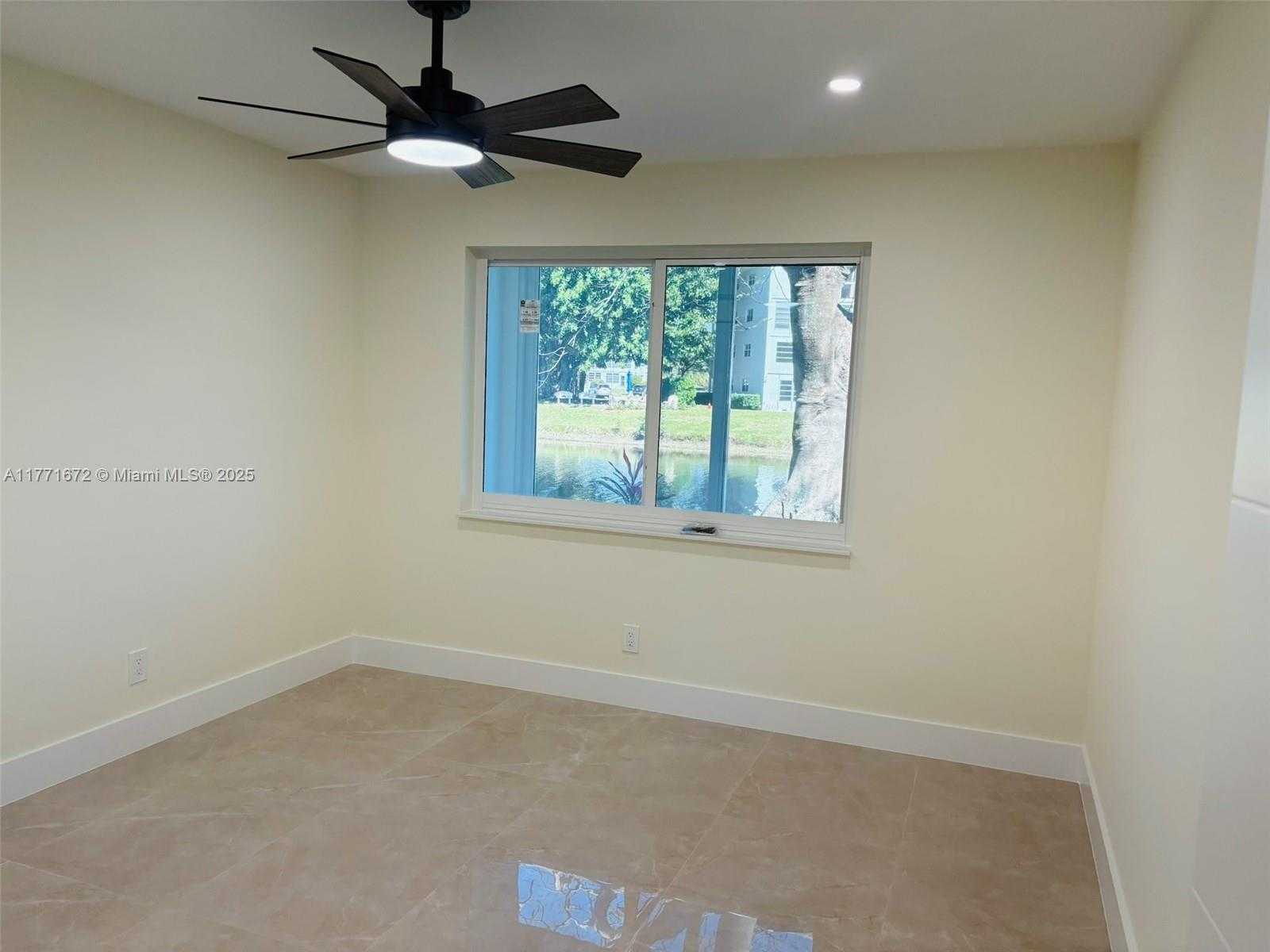 Small Image of 211 DURHAM E #211, Deerfield Beach Number 33