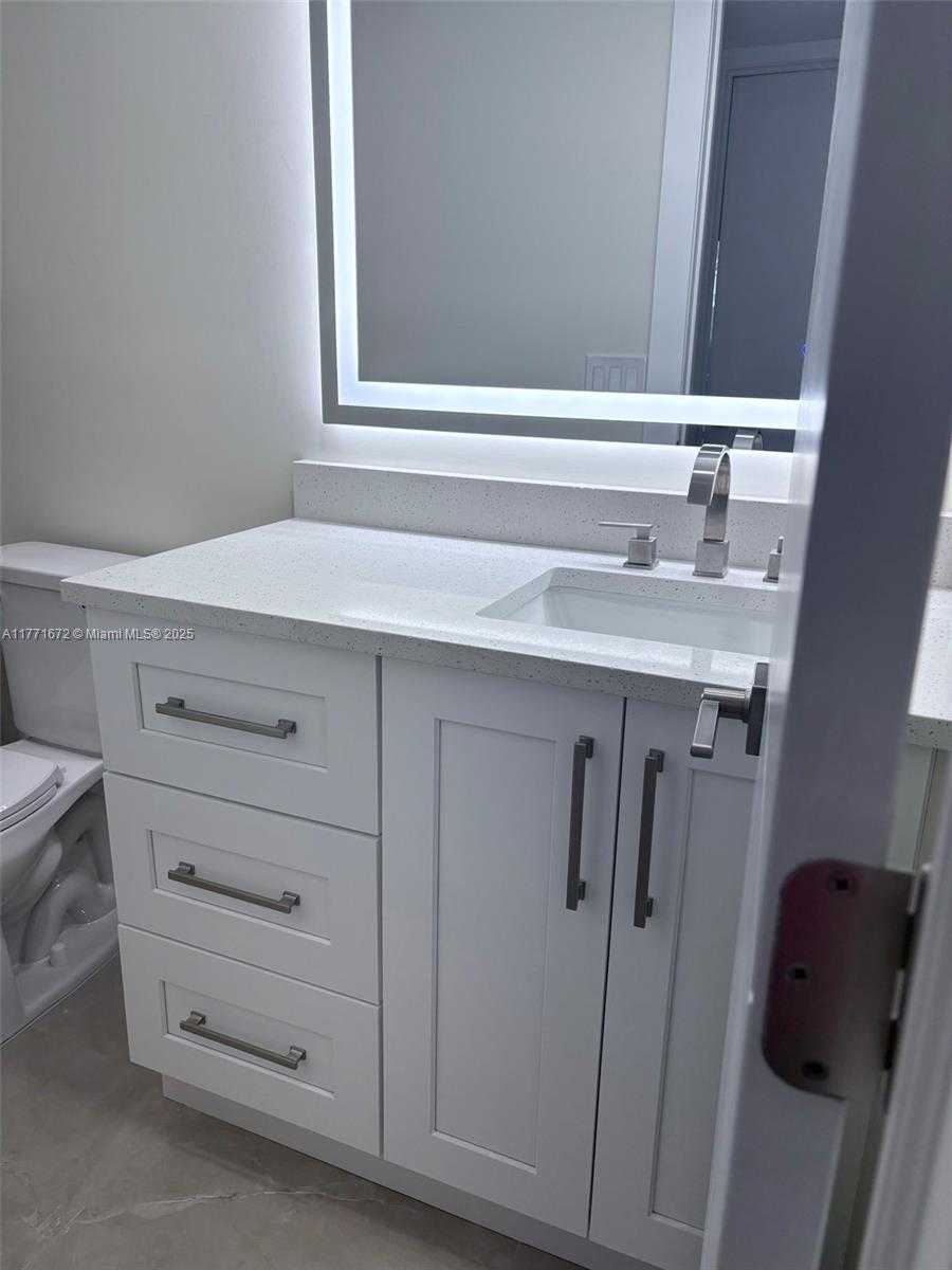 Small Image of 211 DURHAM E #211, Deerfield Beach Number 35