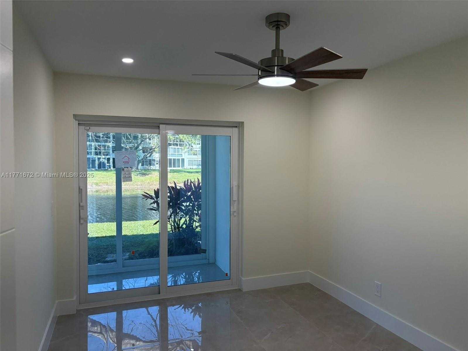 Small Image of 211 DURHAM E #211, Deerfield Beach Number 38