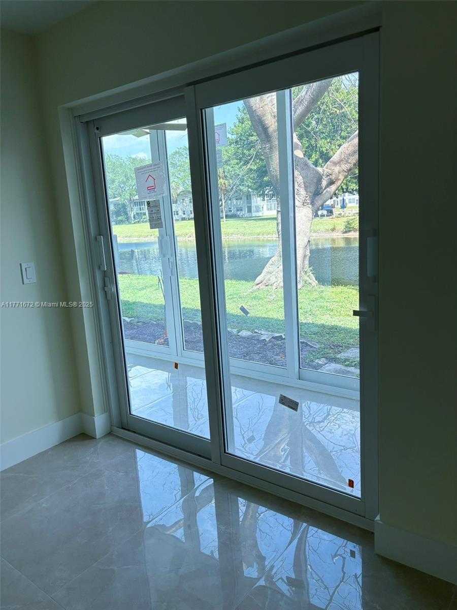 Small Image of 211 DURHAM E #211, Deerfield Beach Number 39