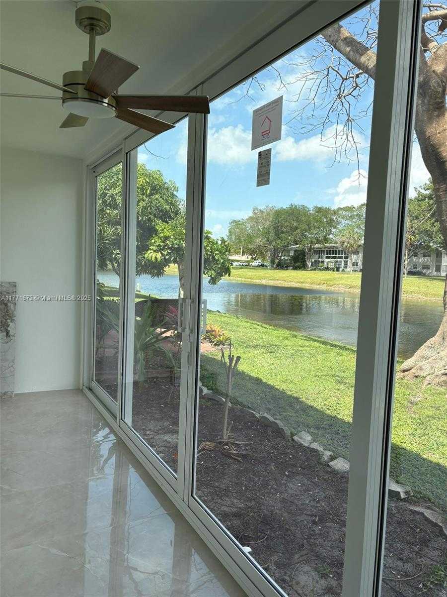 Small Image of 211 DURHAM E #211, Deerfield Beach Number 42