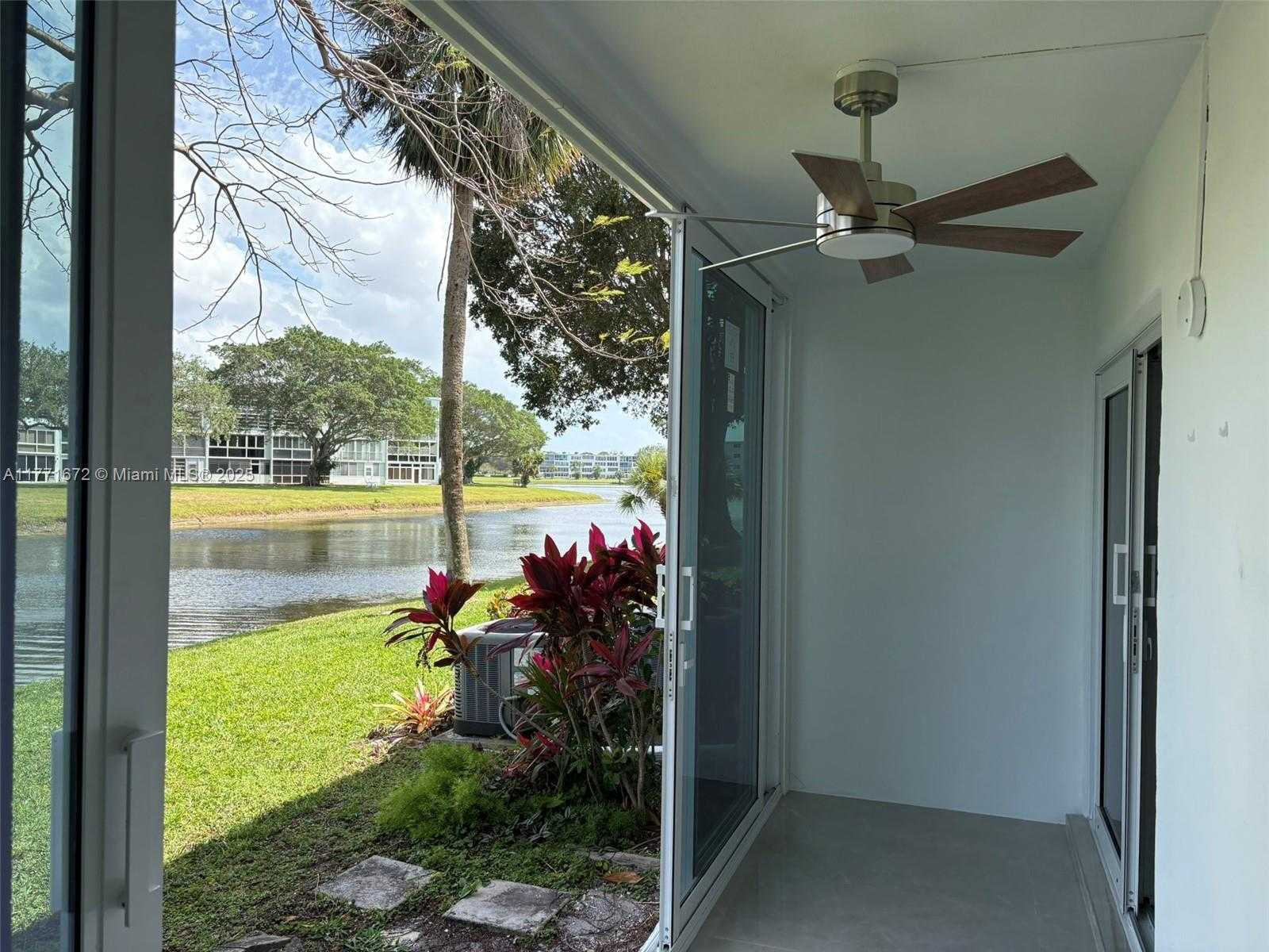 Small Image of 211 DURHAM E #211, Deerfield Beach Number 44