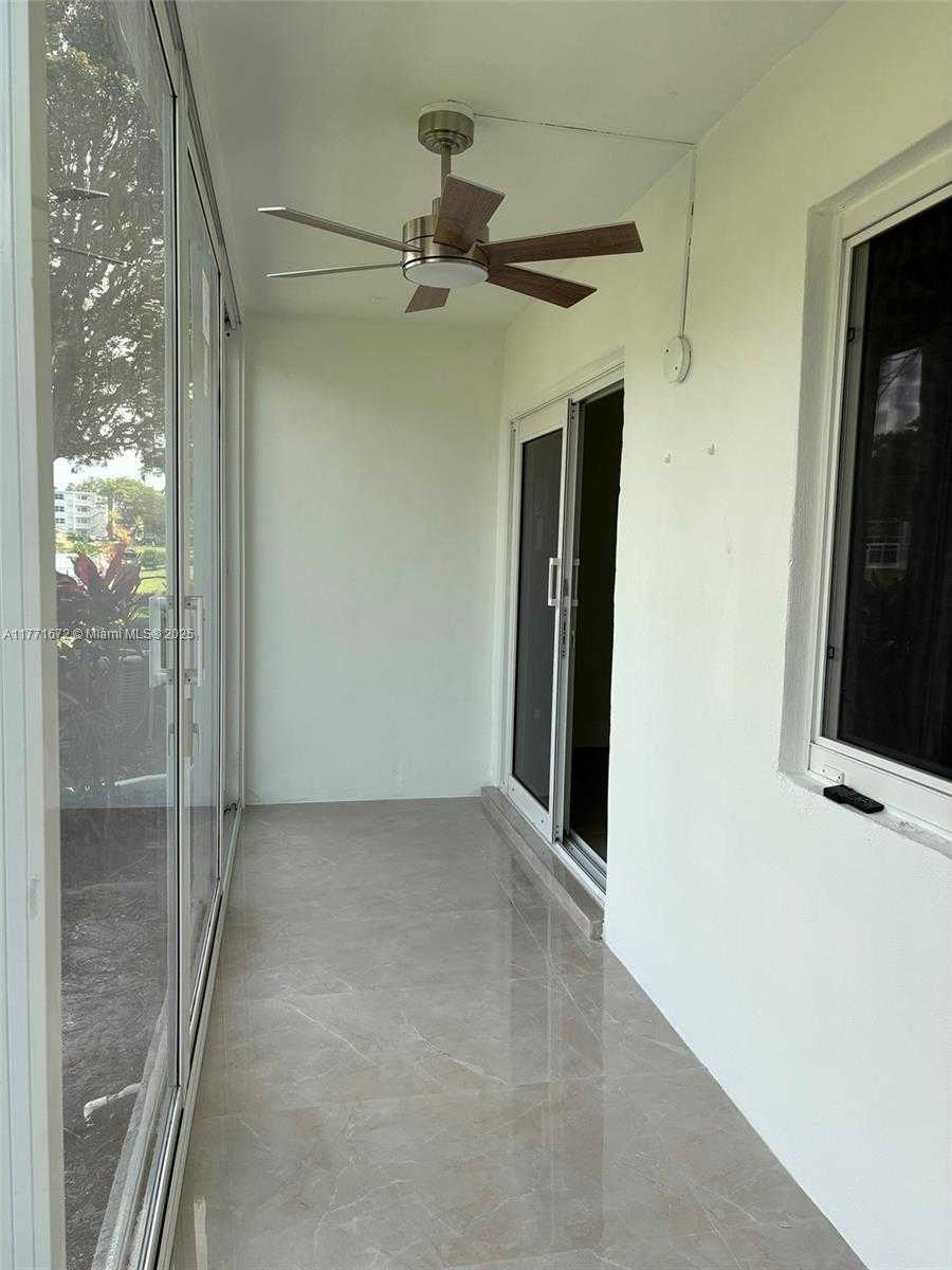 Small Image of 211 DURHAM E #211, Deerfield Beach Number 46