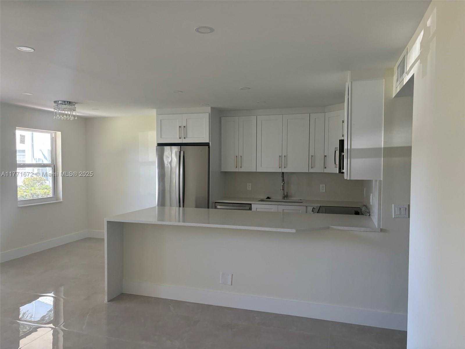Small Image of 211 DURHAM E #211, Deerfield Beach Number 6