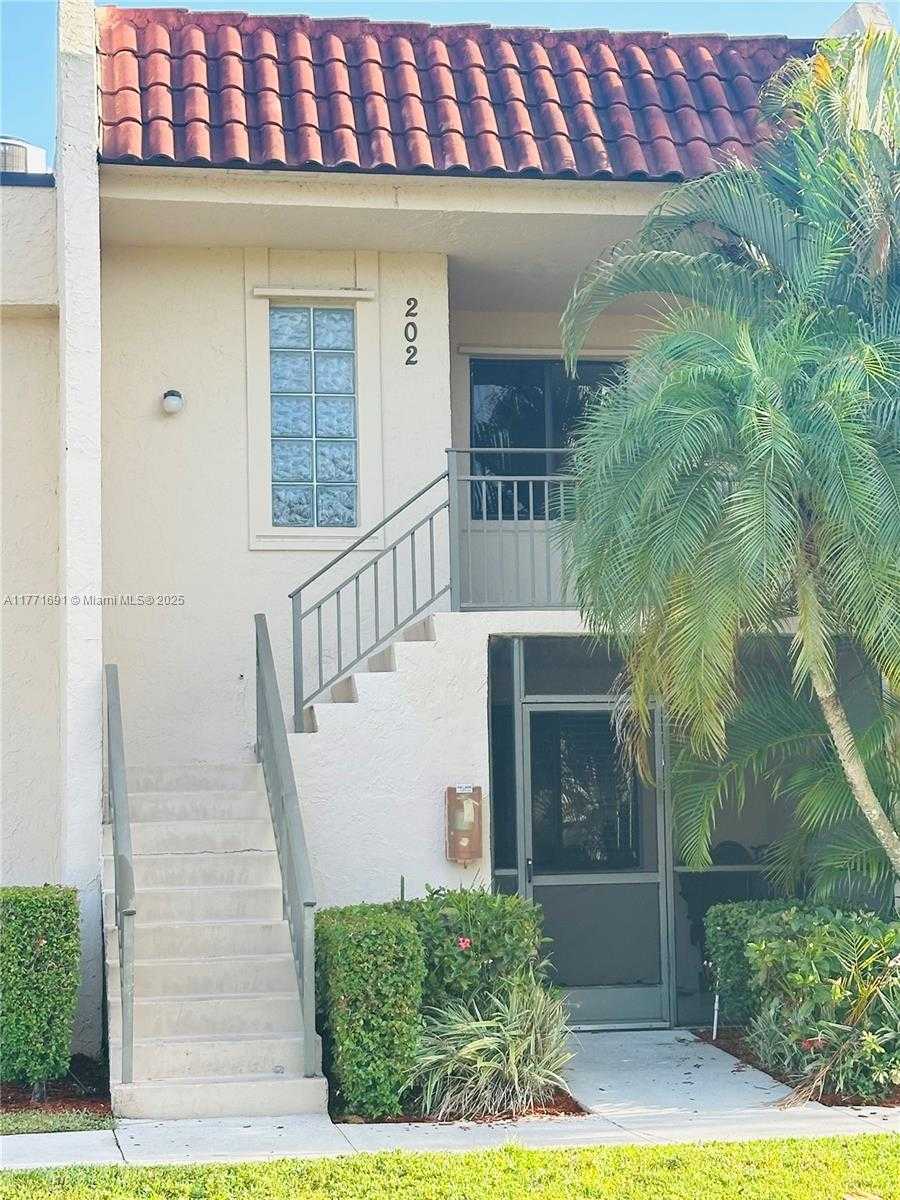 Small Image of 16491 BLATT BLVD #202, Weston Number 24