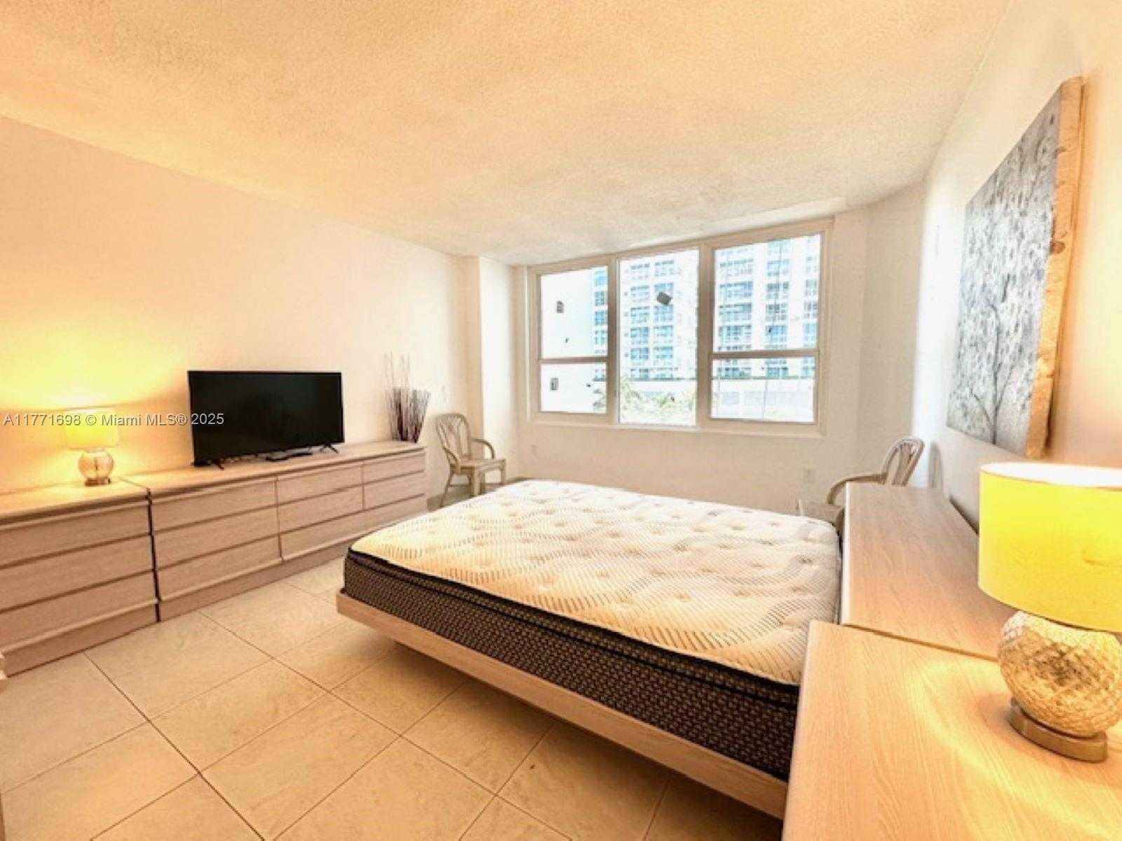 Small Image of 3505 SOUTH OCEAN DR #419, Hollywood Number 13