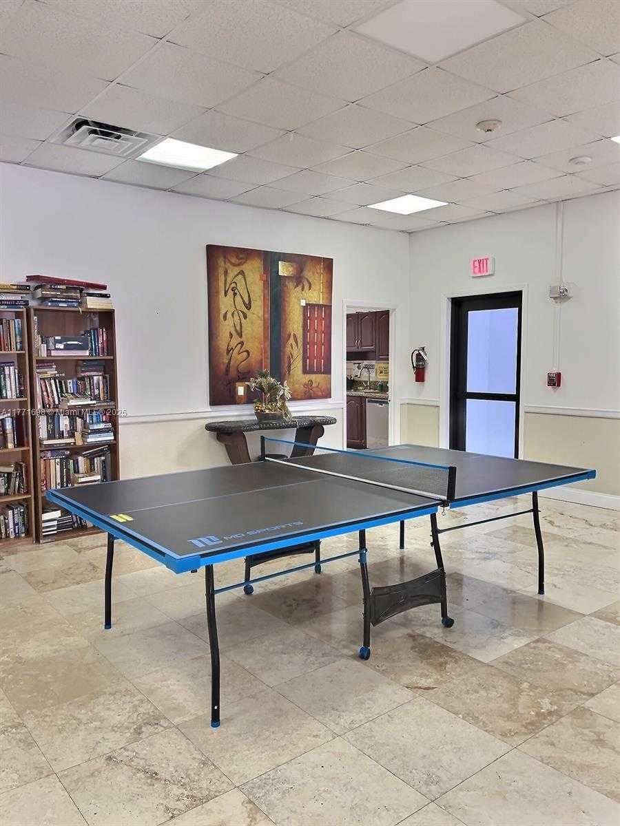 Small Image of 3505 SOUTH OCEAN DR #419, Hollywood Number 24