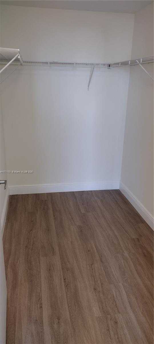Small Image of 1900 NORTH BAYSHORE DR #3511, Miami Number 11