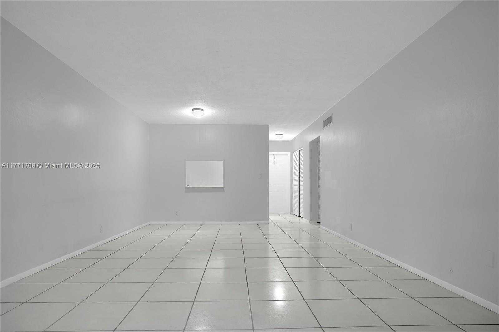 Small Image of 6711 NORTH KENDALL DR #510, Pinecrest Number 10